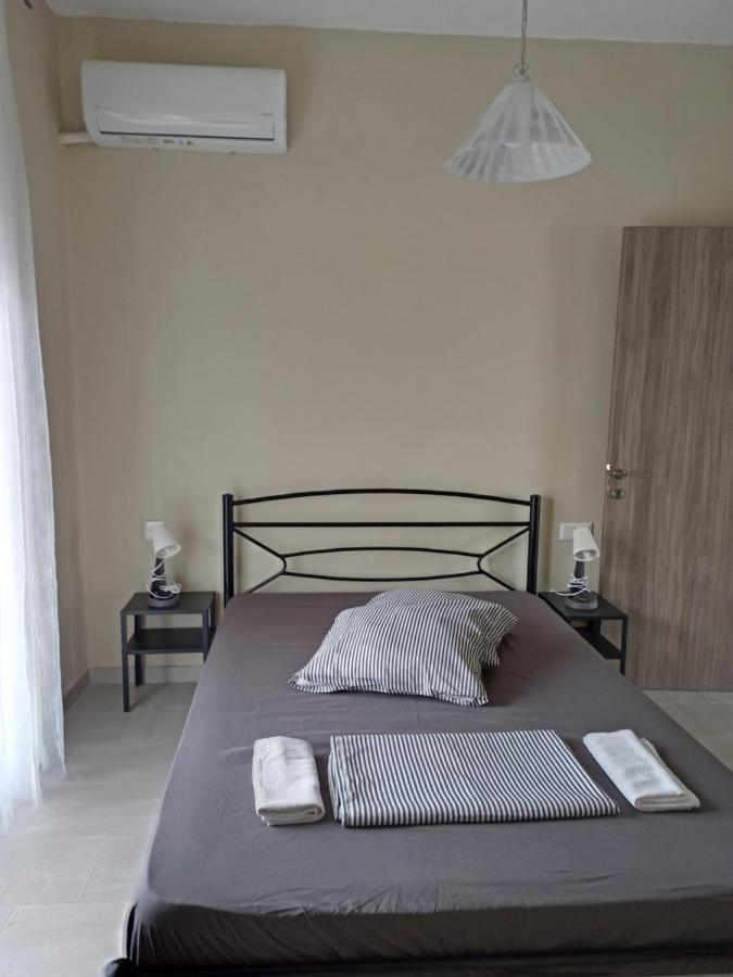 ניאה פלאגיה Katerina Apartment מראה חיצוני תמונה